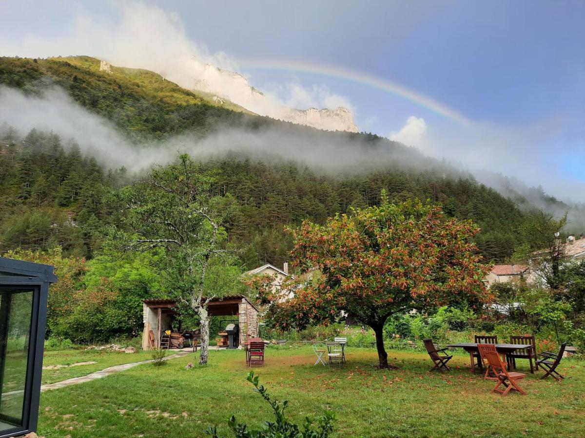 La Bergerie A Menee Hotel แชติญง-ออง-ดิอัวส์ ภายนอก รูปภาพ